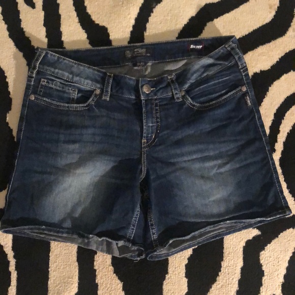 ladies denim shorts size 18